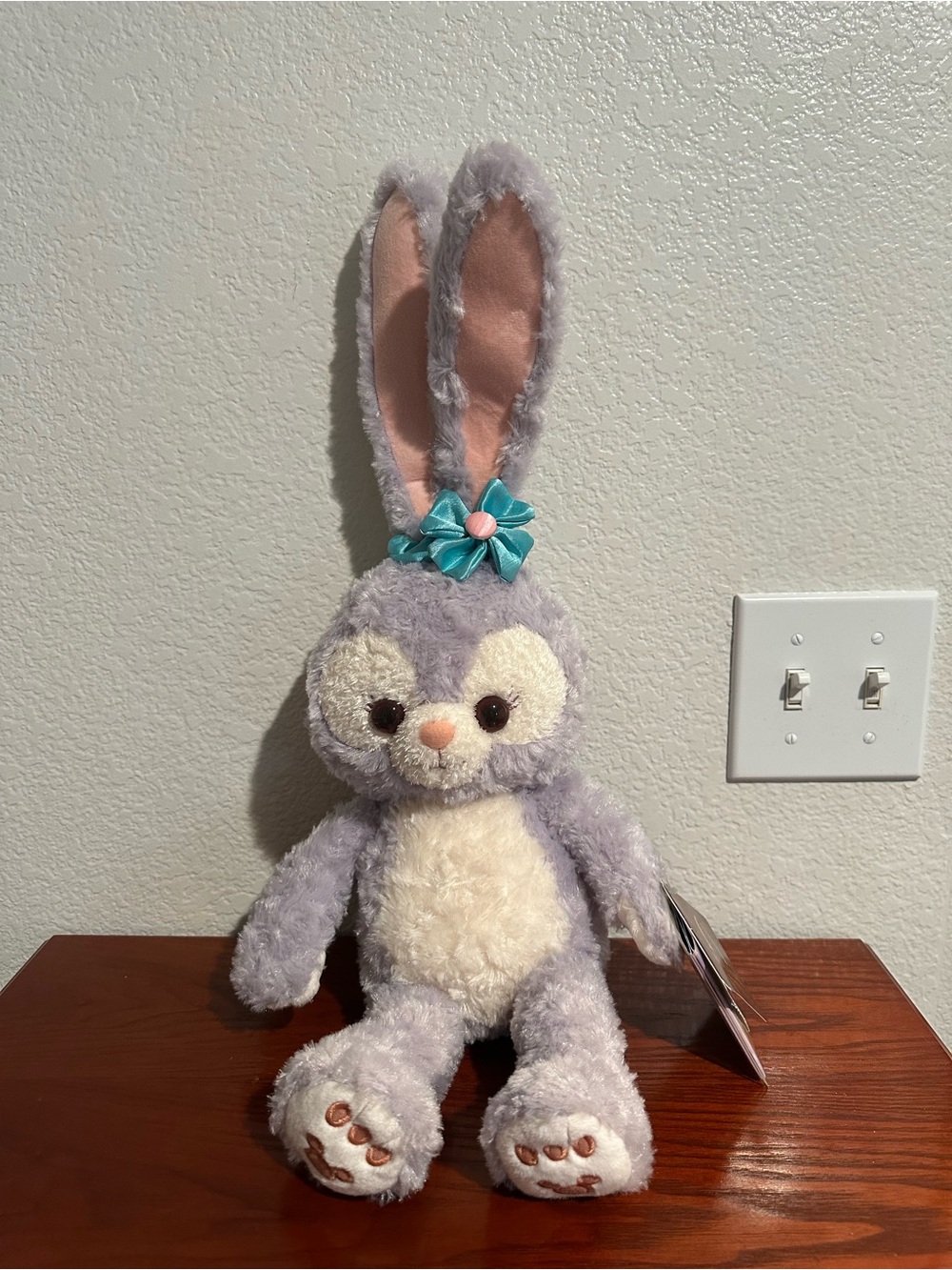 New with tags Disney Aulani Resort StellaLou 15” plush toy